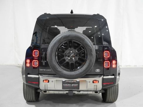 Used 2020 Land Rover Defender 110 X AWD/4WD image 5