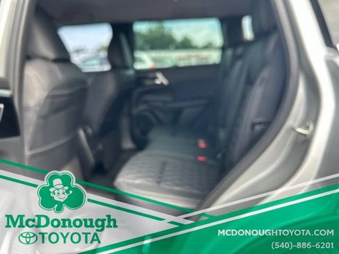 Used 2023 Mitsubishi Outlander SEL AWD/4WD image 11