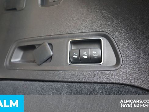 Used 2025 Mercedes-Benz GLS 450 4MATIC image 24