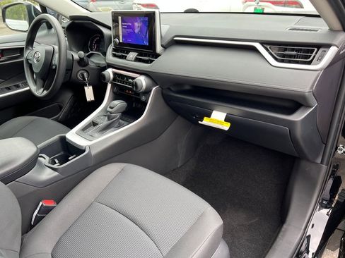 New 2025 Toyota RAV4 LE image 17