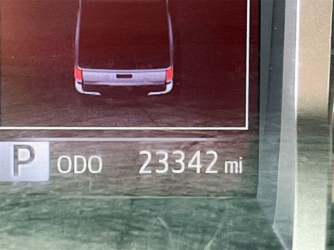 Used 2021 Toyota Tacoma SR5 image 12