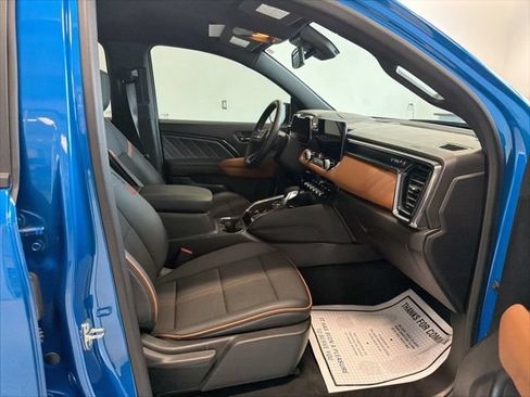 Used 2023 GMC Canyon AT4 AWD/4WD image 33