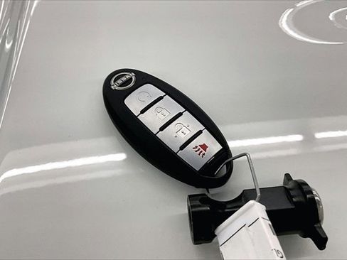 New 2025 Nissan Frontier PRO-4X image 12