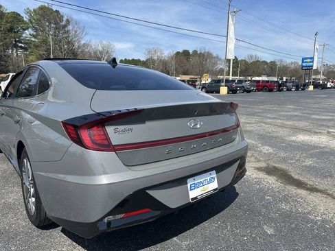 Used 2023 Hyundai Sonata SEL w/ Convenience Package image 14