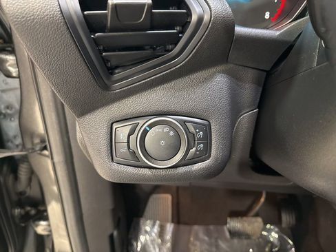 Used 2017 Ford Escape SE w/ SE Leather Comfort Package FWD image 14