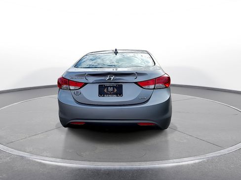 Used 2011 Hyundai Elantra Limited FWD image 7