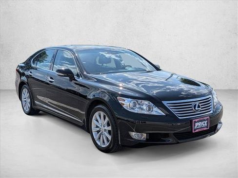 Used 2011 Lexus LS 460 AWD w/ Luxury Value Edition image 3