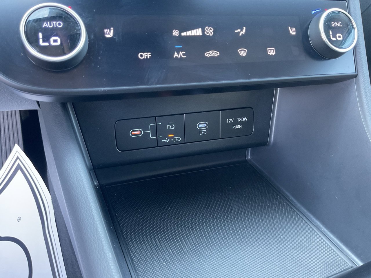 Used 2025 Hyundai Sonata SEL FWD image 22