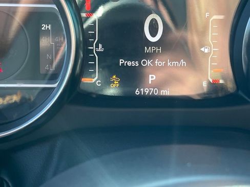 Used 2023 Jeep Wrangler Altitude image 17