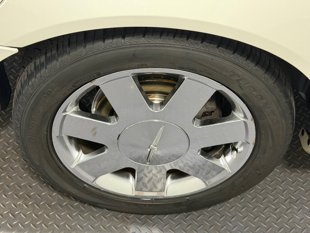 Used 2003 Ford Thunderbird RWD image 16