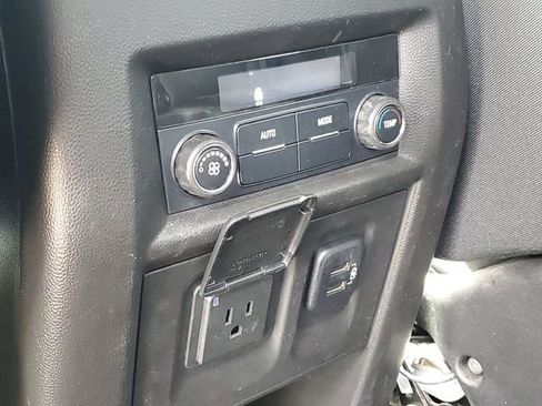 Used 2018 Chevrolet Traverse LT AWD/4WD image 33