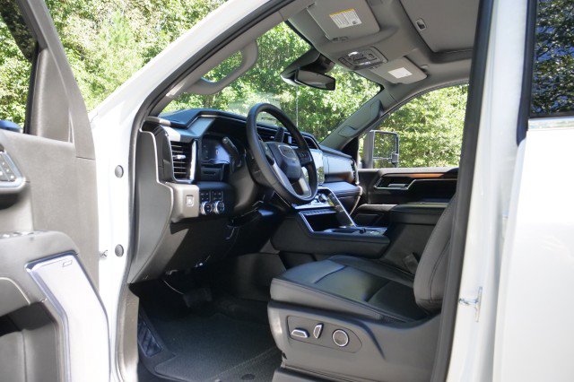 Used 2024 GMC Sierra 2500 Denali AWD/4WD image 26