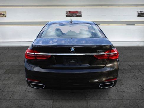 Used 2016 BMW 750i RWD image 6