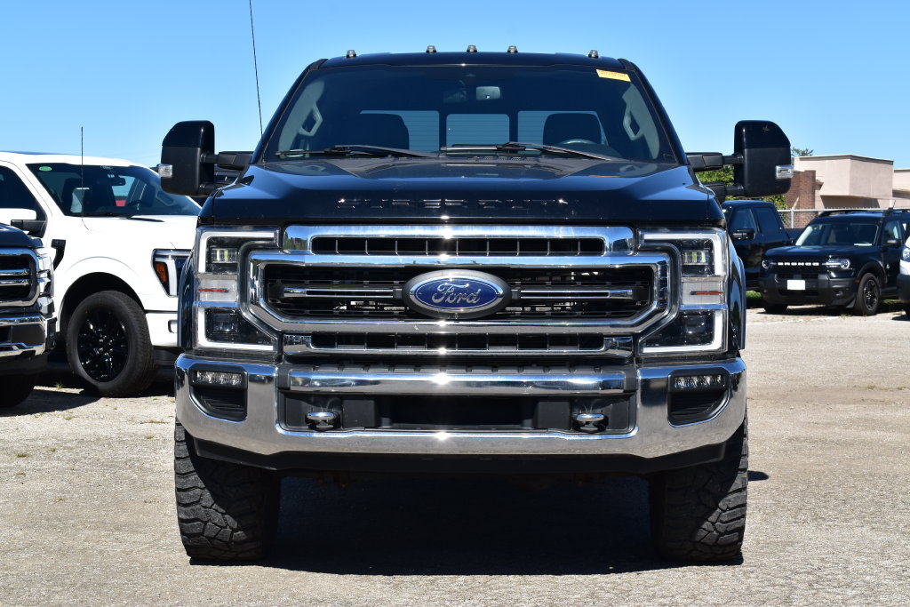 Used 2021 Ford F250 Lariat w/ Lariat Ultimate Package AWD/4WD image 2
