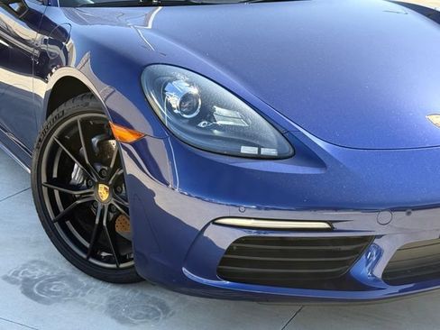 Used 2020 Porsche 718 Boxster RWD image 4