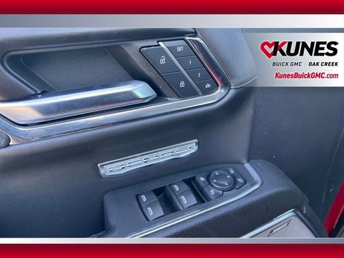 Used 2024 GMC Sierra 1500 AT4 w/ Technology Package image 11