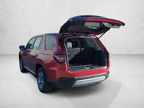 New 2025 Honda Pilot EX-L image 11