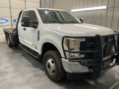 Used 2019 Ford F350 XL w/ XL Value Package image 1