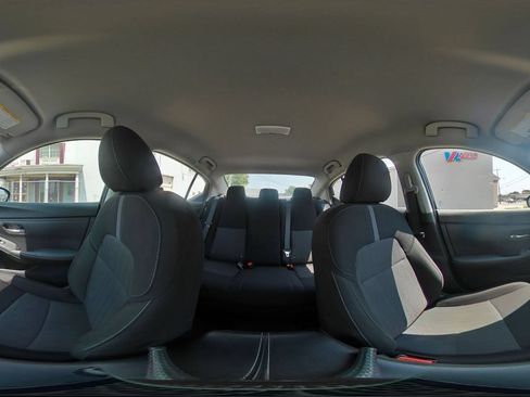 Used 2025 Nissan Sentra SV FWD image 40