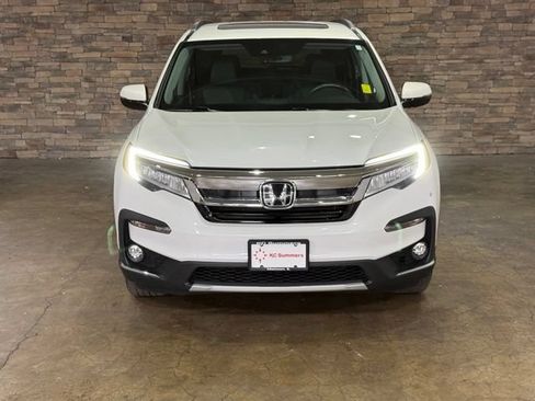 Used 2021 Honda Pilot Touring image 2