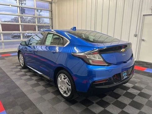 Used 2018 Chevrolet Volt Premier w/ Driver Confidence II Package image 5