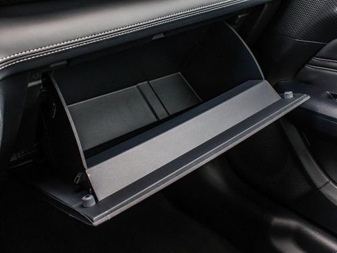 Used 2025 Ford Mustang Premium image 16