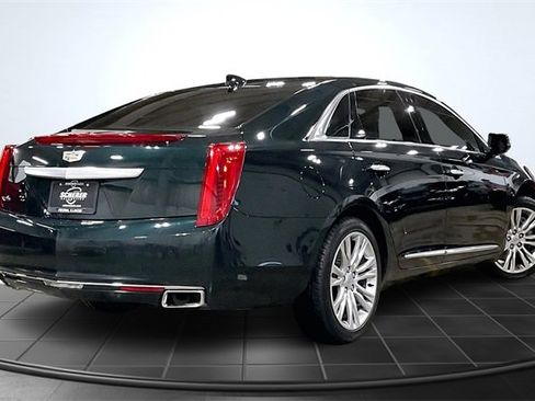 Used 2016 Cadillac XTS Luxury image 2