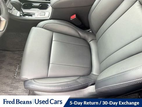 Used 2026 Subaru Ascent Premium AWD/4WD image 11