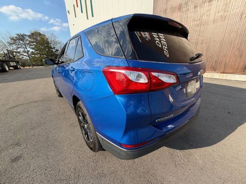 Used 2019 Chevrolet Equinox LS w/ LS Convenience Package image 11