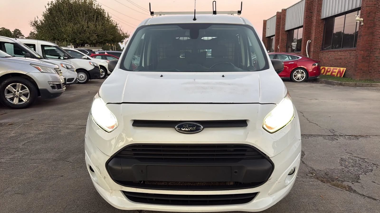 Used 2018 Ford Transit Connect XLT FWD image 8