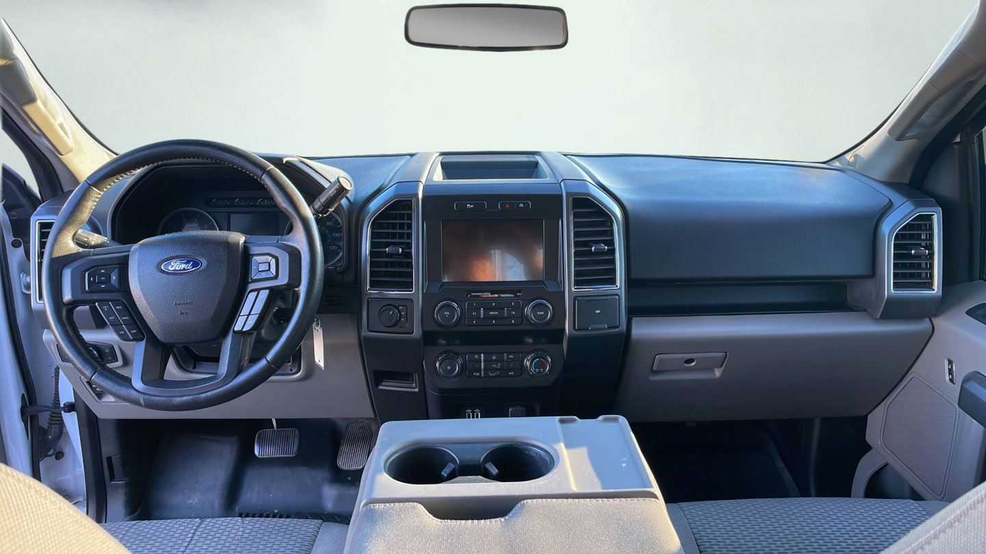 Used 2019 Ford F150 XLT w/ Equipment Group 302A Luxury AWD/4WD image 11