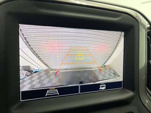 Used 2024 GMC Sierra 2500 Pro image 14