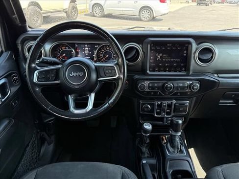 Used 2023 Jeep Wrangler Unlimited Sahara w/ Cold Weather Group AWD/4WD image 12