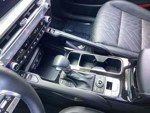 Used 2024 Kia Telluride EX X-Line AWD/4WD image 28