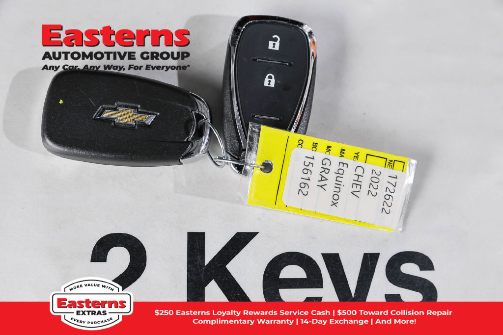 Used 2022 Chevrolet Equinox LS AWD/4WD image 26