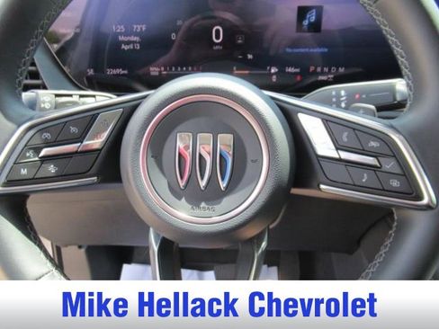 Used 2025 Buick Envision Preferred AWD/4WD image 13