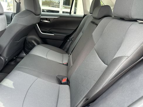 Used 2025 Toyota RAV4 XLE w/ Convenience Package FWD image 12
