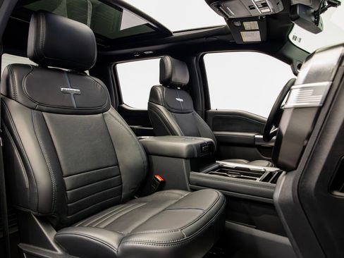 Used 2025 Ford F250 Platinum w/ FX4 Off-Road Package AWD/4WD image 34