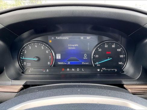 Certified 2022 Ford Explorer Limited RWD image 12
