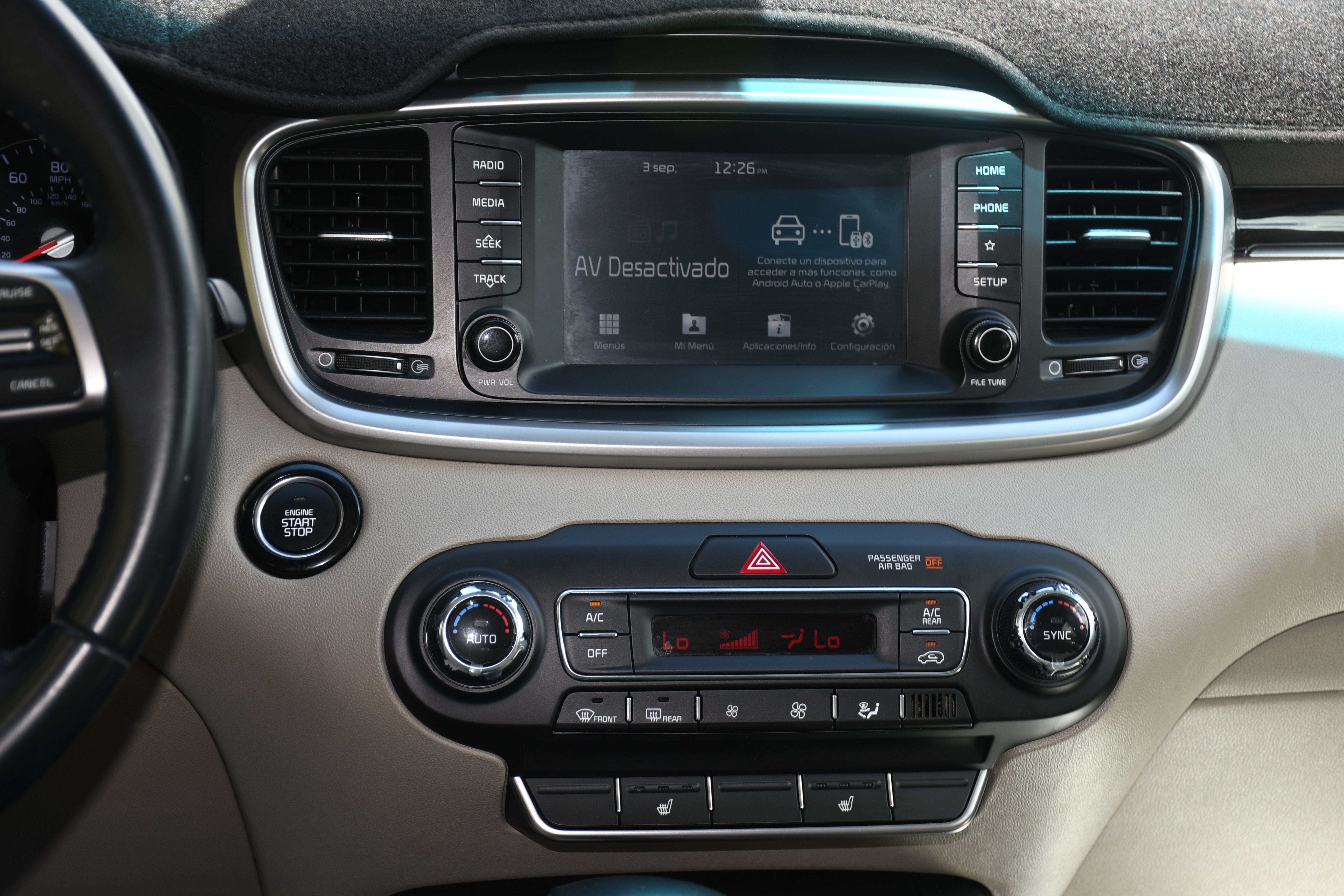 Used 2020 Kia Sorento S FWD image 17