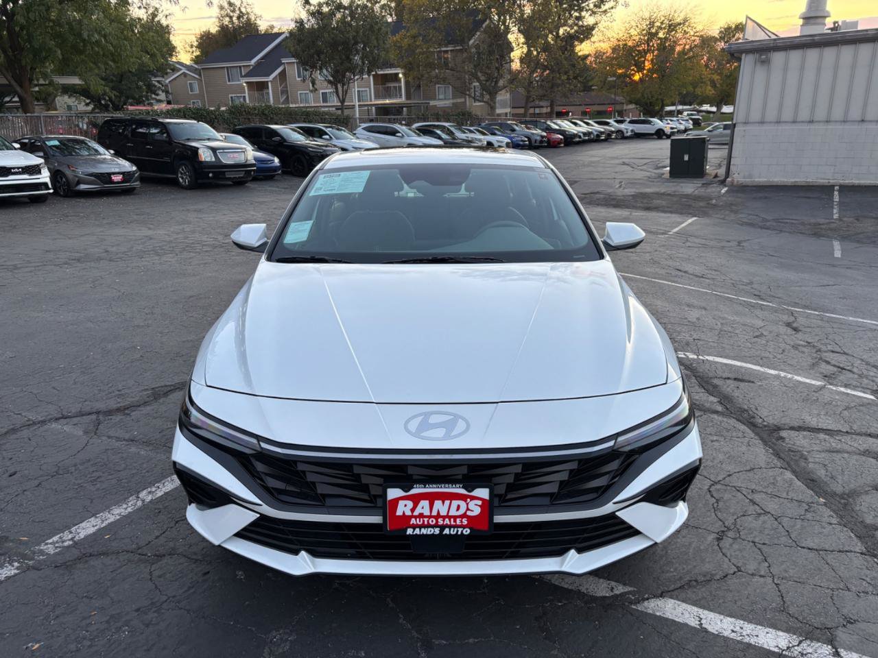 Used 2024 Hyundai Elantra SEL w/ Convenience Package FWD image 9