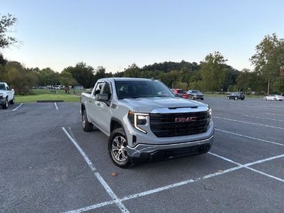 Used 2025 GMC Sierra 1500 Pro w/ Pro Value Package