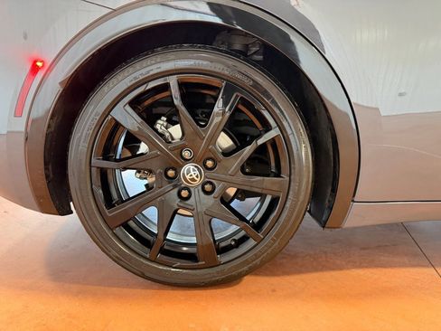 Used 2024 Toyota Prius Prime SE image 13