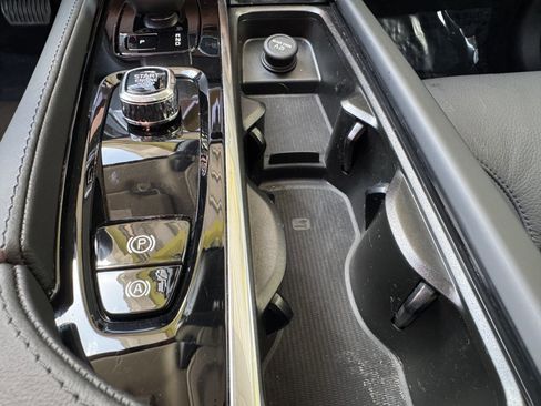 Used 2024 Volvo XC90 T8 Core w/ Protection Package Premier image 24