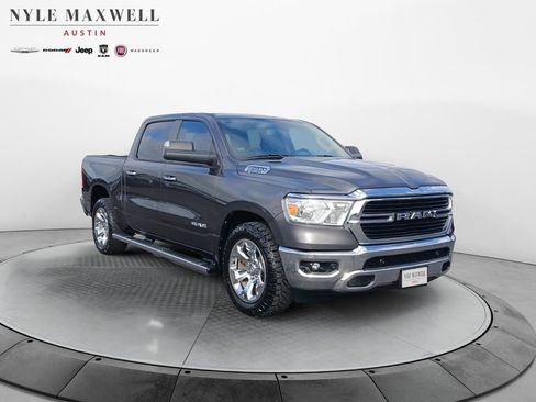 Used 2019 RAM 1500 Big Horn RWD image 2
