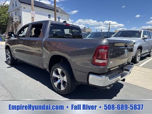 Used 2023 RAM 1500 Laramie AWD/4WD image 8