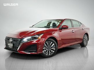 Used 2023 Nissan Altima 2.5 SV w/ SV Premium Package AWD/4WD video 1