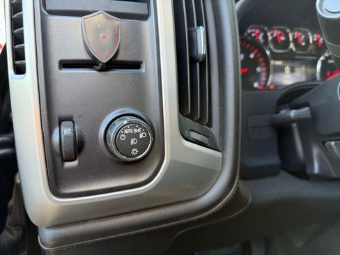 Used 2015 GMC Sierra 1500 SLE w/ SLE Value Package RWD image 19