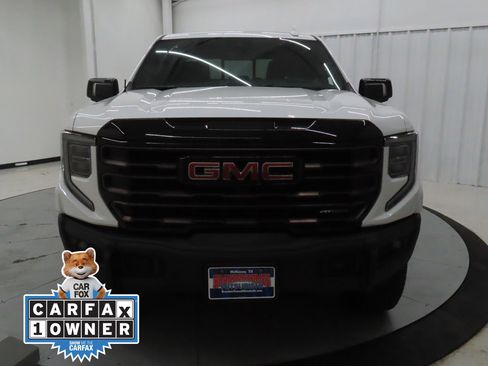 Used 2024 GMC Sierra 1500 AT4X image 8