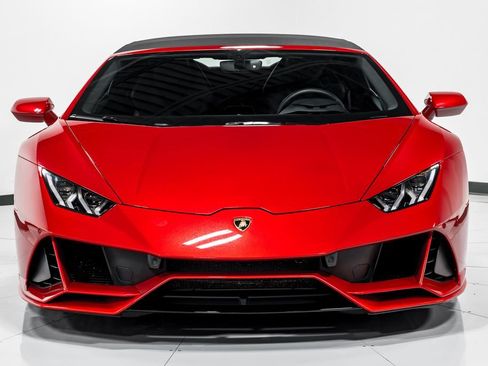 Used 2020 Lamborghini Huracan EVO AWD/4WD image 45
